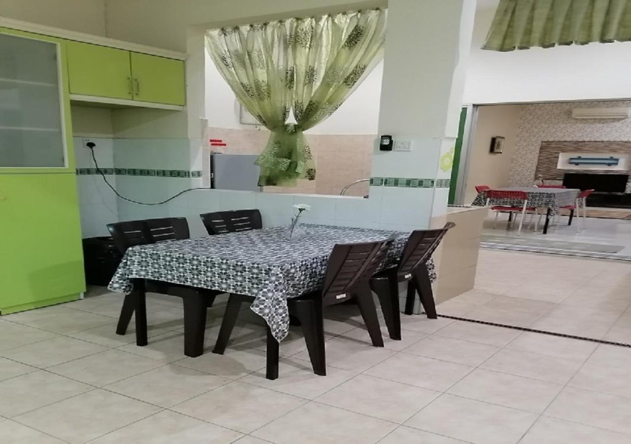 Bukit Baru Homestay Malacca Εξωτερικό φωτογραφία