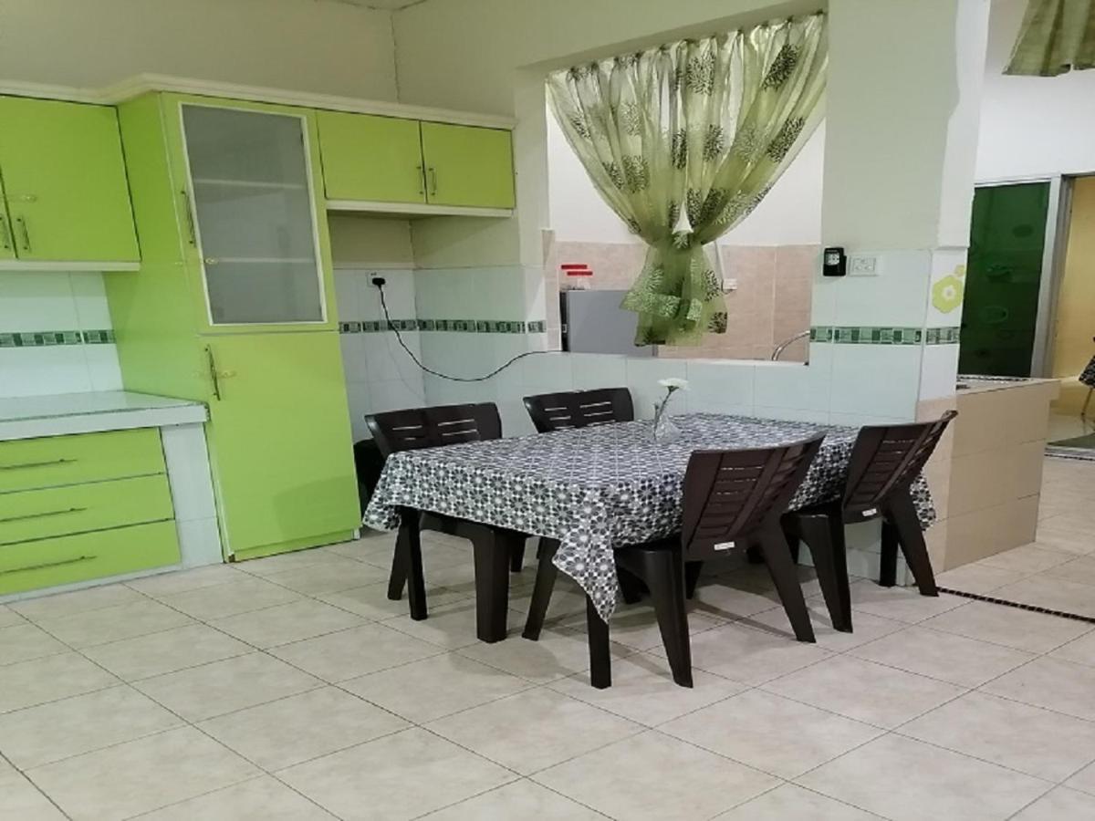 Bukit Baru Homestay Malacca Εξωτερικό φωτογραφία